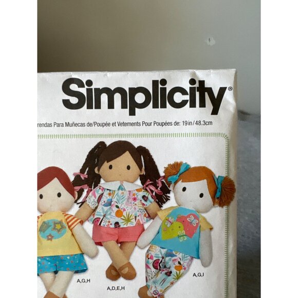 Simplicity S9440 Doll & Clothes Sewing Pattern Size 19" Doll Uncut - Picture 2 of 10